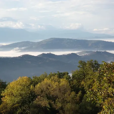 Aia Di Lazzaro Farm stay