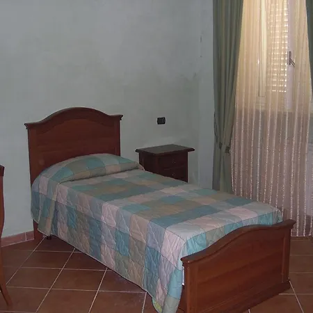 Aia Di Lazzaro Farm stay
